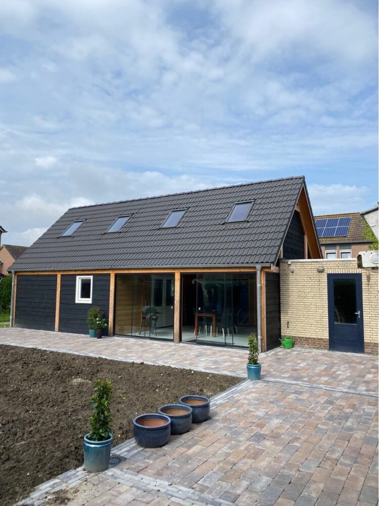 Douglas houten schuur met veranda